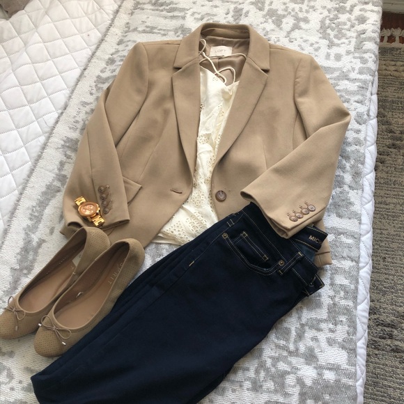 Blazer - Picture 1 of 10